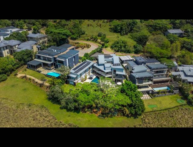 5 BEDROOM HOUSE FOR SALE IN MONTROSE